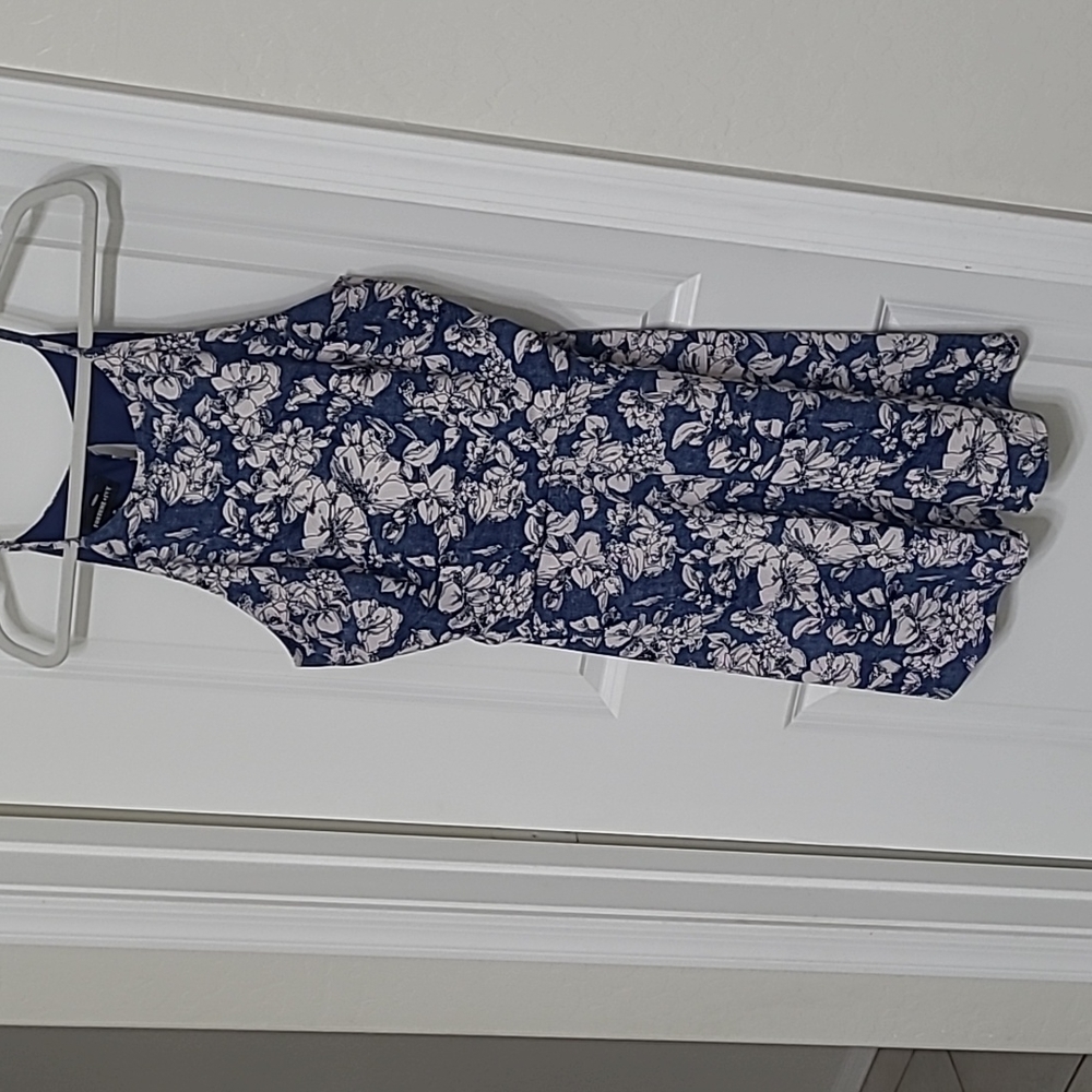 Fortune & Ivy blue and cream floral dress size XL